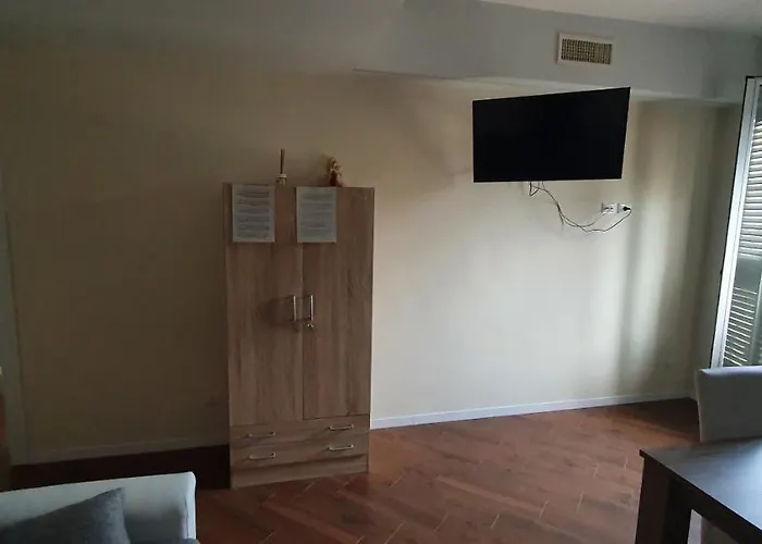 Claudia Apartament *